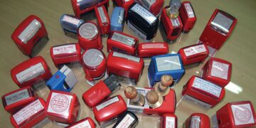 Con dấu doanh nghiệp