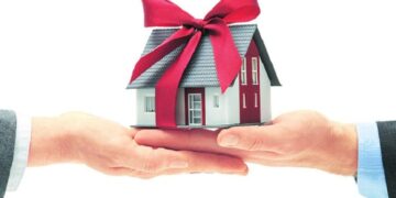 Tặng cho nhà đất