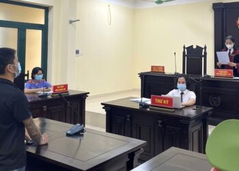 Phiên tòa hình sự